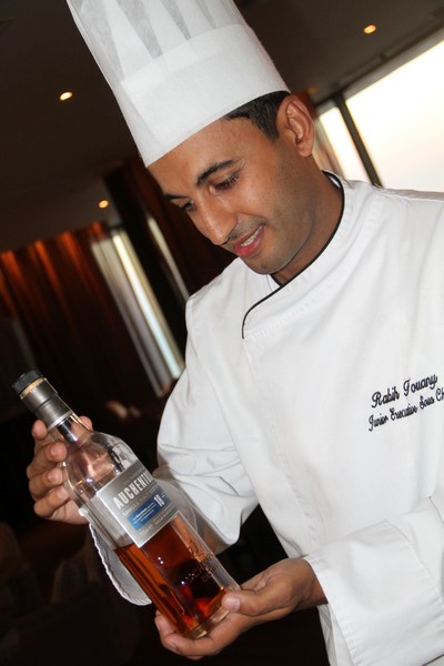 Eau De Vie Bar Enticement
